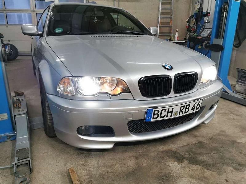 Silber Gebraucht 2000 BMW 325 Shadowline Coupé | 8.900 € (Superpreis) - Bild 1/4