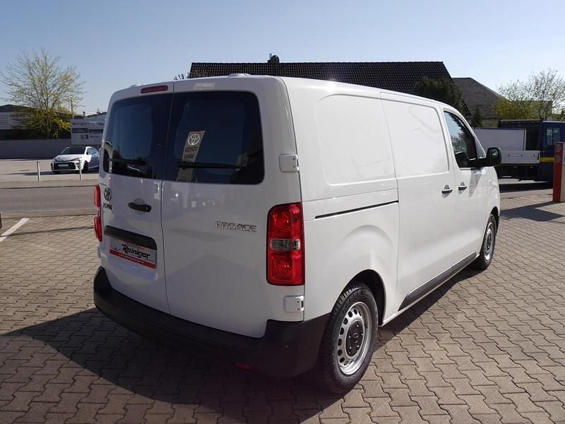 Neu Toyota Proace 150 PS (110 kW) 2026 Weiß Van / Kleinbus