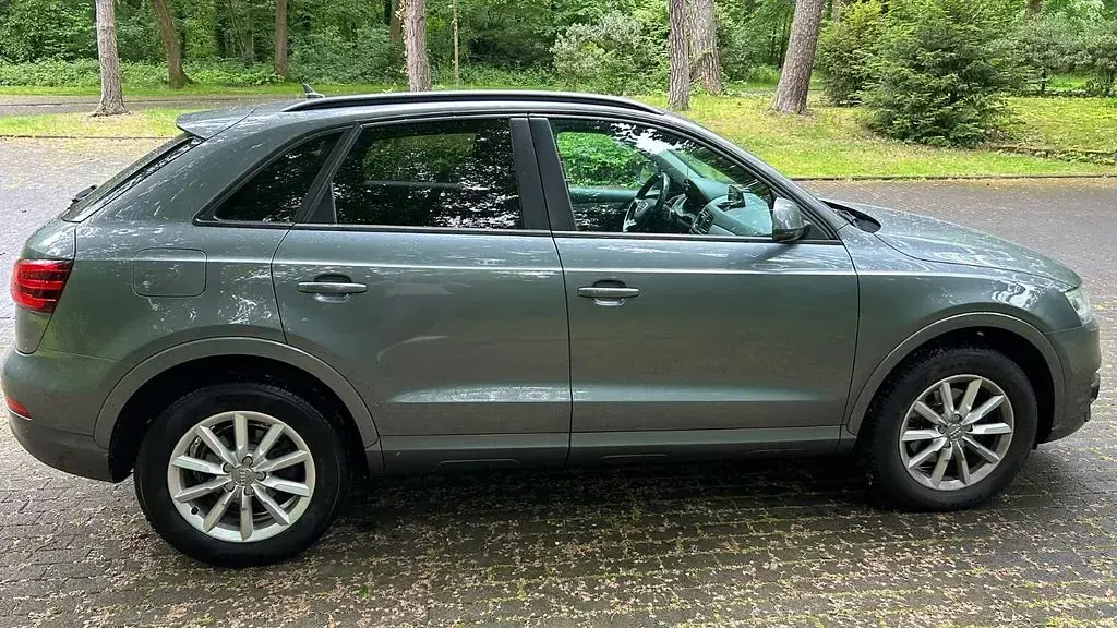 Gebraucht Audi Q3 Comfort 170 PS (125 kW) 2014 Grau SUV