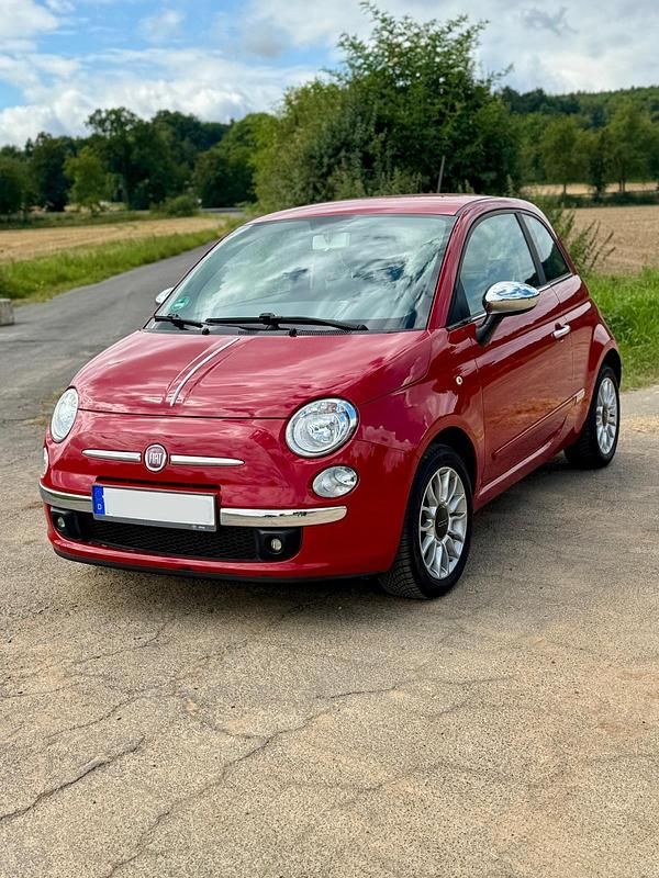 Rot Gebraucht 2014 Fiat 500 Kleinwagen | 7.200 € - Bild 1/4