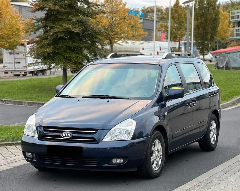 Blau Gebraucht 2009 Kia Carnival Van / Kleinbus | 1.900 € (Superpreis) - Bild 1/4