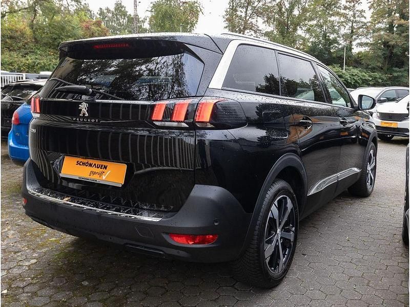Schwarz Gebraucht 2023 Peugeot 5008 Allure Van / Kleinbus | 28.270 € (Fairer Preis) - Bild 1/3