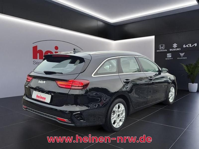 Gebraucht Kia Ceed Sportswagon Vision 140 PS (102 kW) 2025 Schwarz Kombi