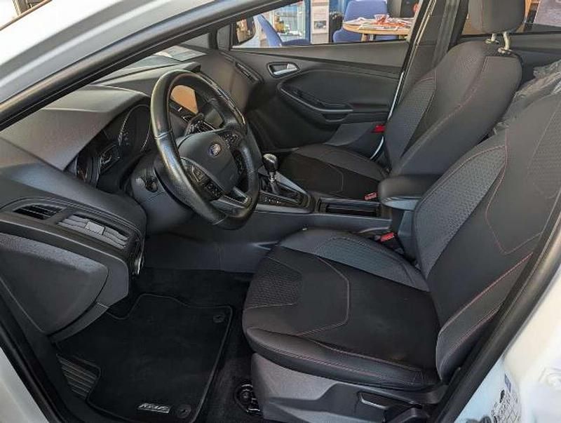 Gebraucht Ford Focus ST-Line 140 PS (102 kW) 2018 Other Limousine