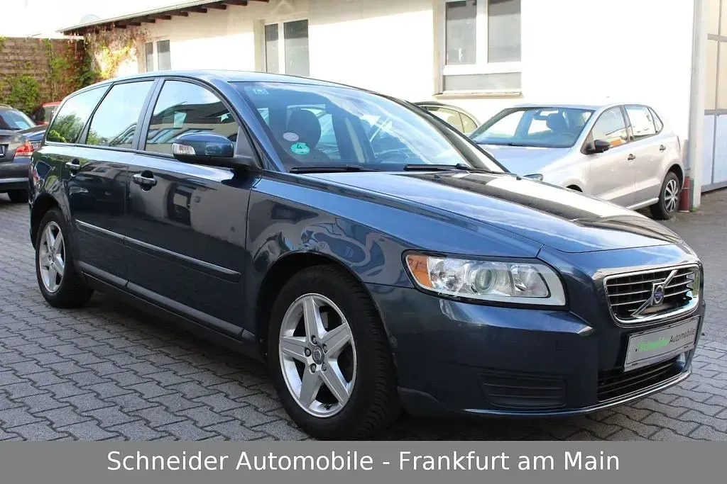 Gebraucht Volvo V50 140 PS (102 kW) 2008 Blau Kombi