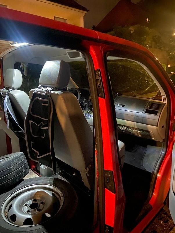Usata VW Transporter 84 CV (61 kW) 2010 Rosso Furgone