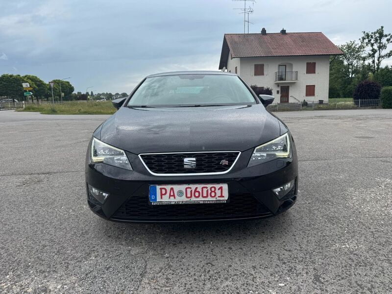 Gebraucht Seat Leon FR-Line 150 PS (110 kW) 2015 Schwarz Limousine