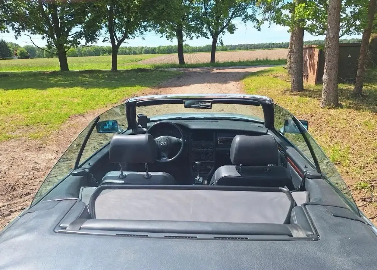 Gebraucht Audi Cabriolet 174 PS (127 kW) 1999 Silber Cabrio