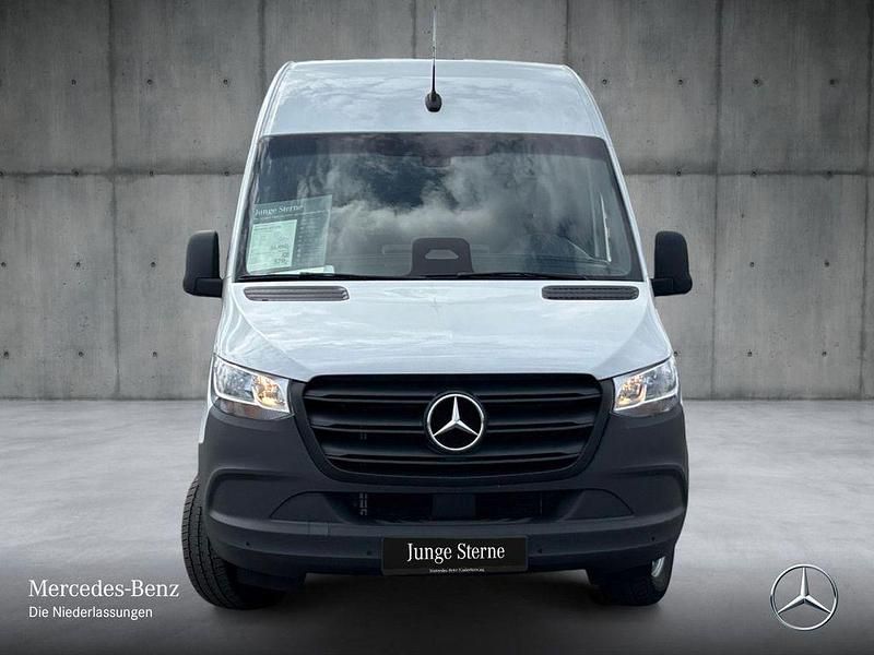 Gebraucht Mercedes Sprinter 170 PS (125 kW) 2025 Weiß Van