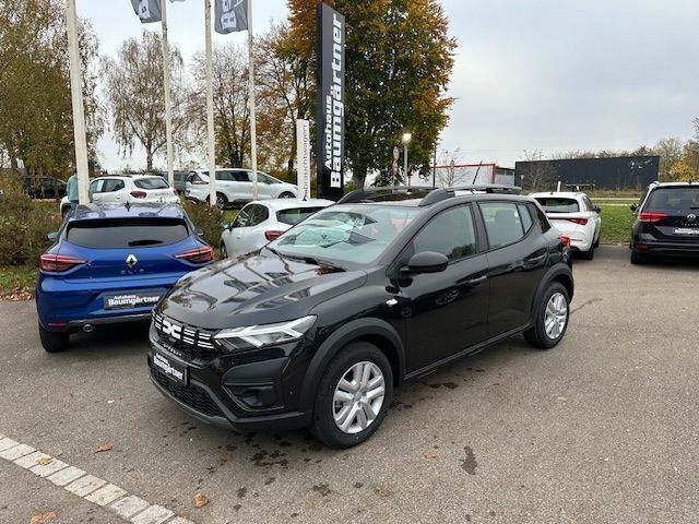Perlmuttschwarz metallic Neu 2024 Dacia Sandero Essentiel Kleinwagen | 15.950 € (Guter Preis) - Bild 1/4