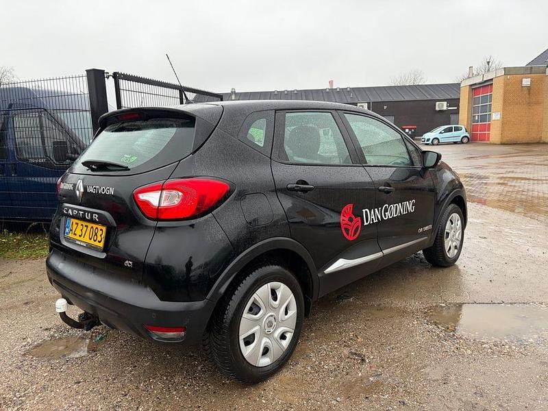 Gebraucht Renault Captur 90 PS (66 kW) 2015 Schwarz SUV