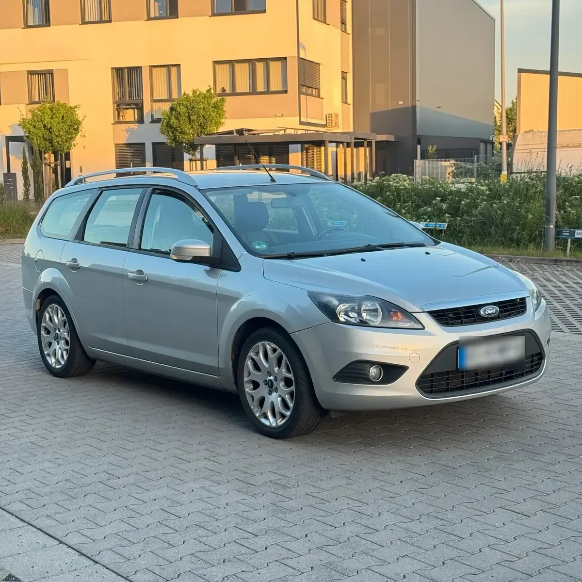 Gebraucht Ford Focus 125 PS (91 kW) 2011 Silber Kombi