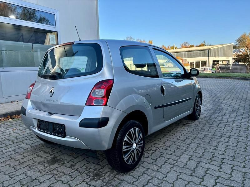 Gebraucht Renault Twingo 58 PS (42 kW) 2007 Silber Kleinwagen