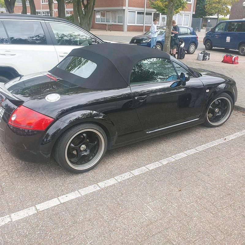 Gebraucht Audi TT Roadster 150 PS (110 kW) 2001 Schwarz Cabrio