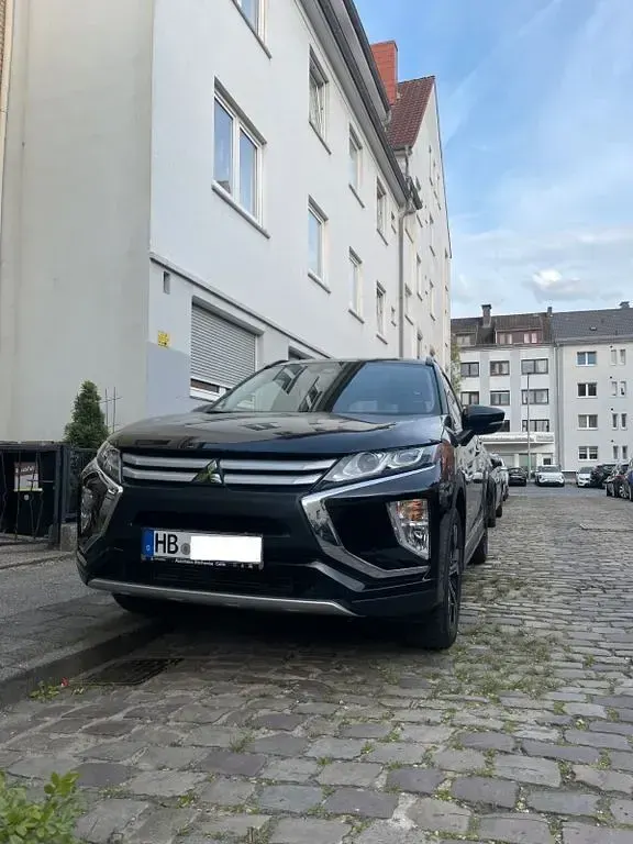 Gebraucht Mitsubishi Eclipse Cross 163 PS (119 kW) 2018 Schwarz SUV