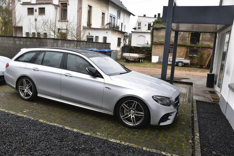 Gebraucht Mercedes E53 AMG AMG 435 PS (319 kW) 2020 Silber Limousine