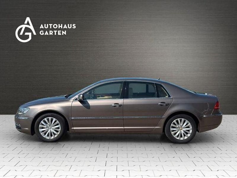 Second-hand VW Phaeton 239 CP (175 kW) 2011 Alb Berlinǎ