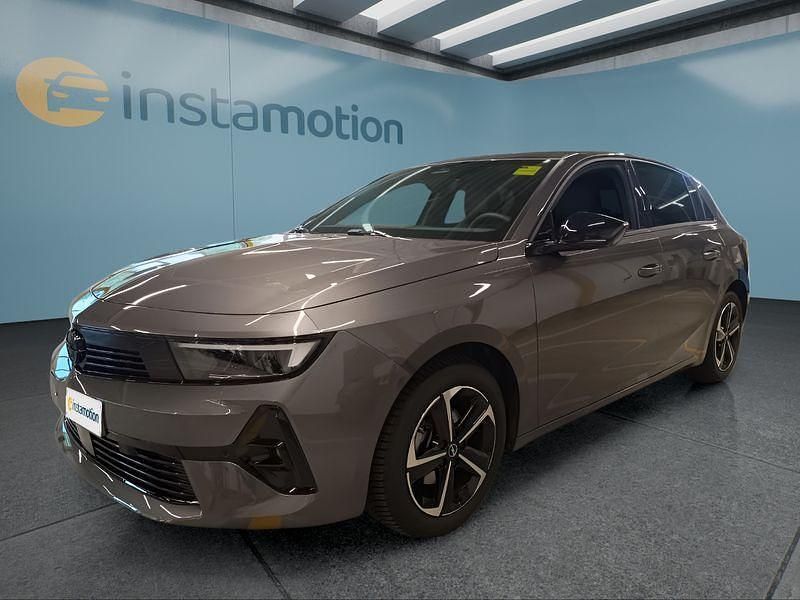 Grau Gebraucht 2024 Opel Astra Limousine | 22.899 € (Fairer Preis) - Bild 1/4