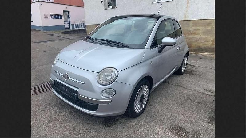 Silber Gebraucht 2011 Fiat 500 Limousine | 3.500 € (Superpreis) - Bild 1/4