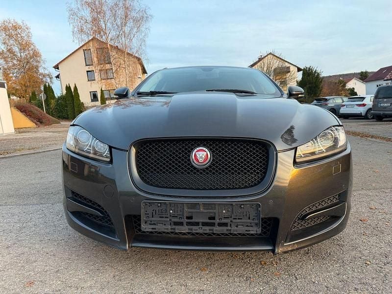 Gebraucht Jaguar XF S 275 PS (202 kW) 2013 Grau Limousine