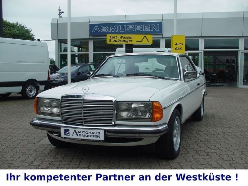 Gebraucht Mercedes 230 136 PS (100 kW) 1982 Weißandere Coupé