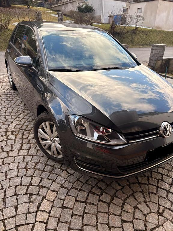 Gebraucht VW Golf VII Allstar 125 PS (91 kW) 2016 Grau Limousine