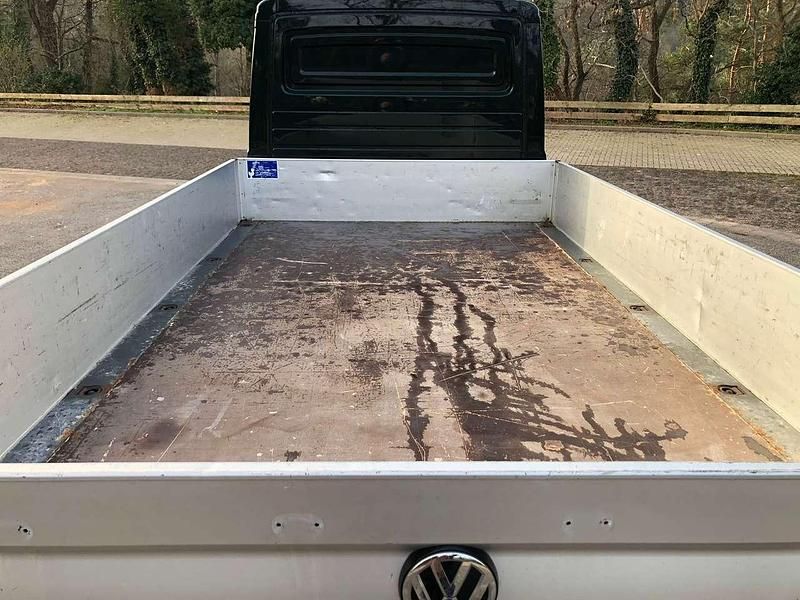 Second-hand VW Crafter 140 CP (102 kW) 2018 Verde Van