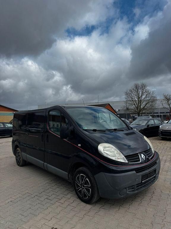 Gebraucht Renault Trafic 114 PS (83 kW) 2012 Schwarz Van / Kleinbus