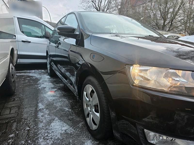 Gebraucht Skoda Rapid 90 PS (66 kW) 2016 Schwarz Kombi
