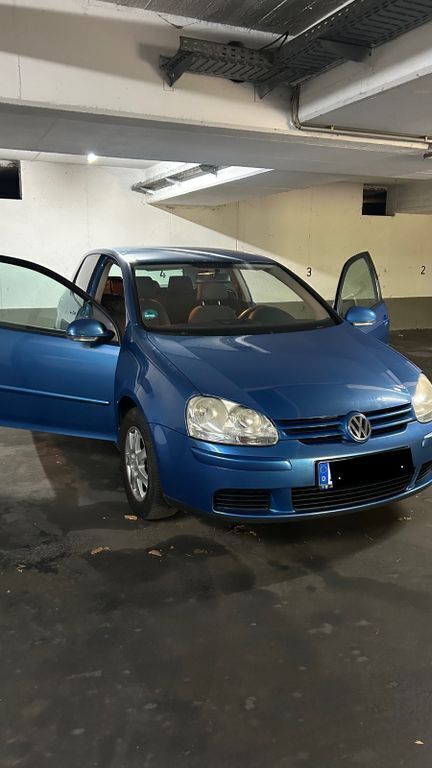 Blau Gebraucht 2005 VW Golf IV Comfortline Limousine | 600 € (Guter Preis) - Bild 1/4