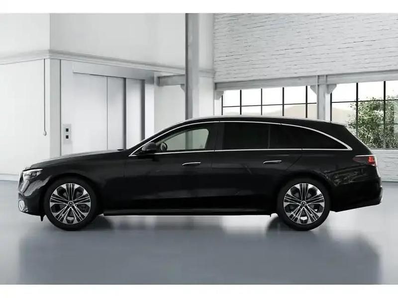 Gebraucht Mercedes E220 Avantgarde 197 PS (144 kW) 2024 Schwarz obsidianschwarz metall Kombi