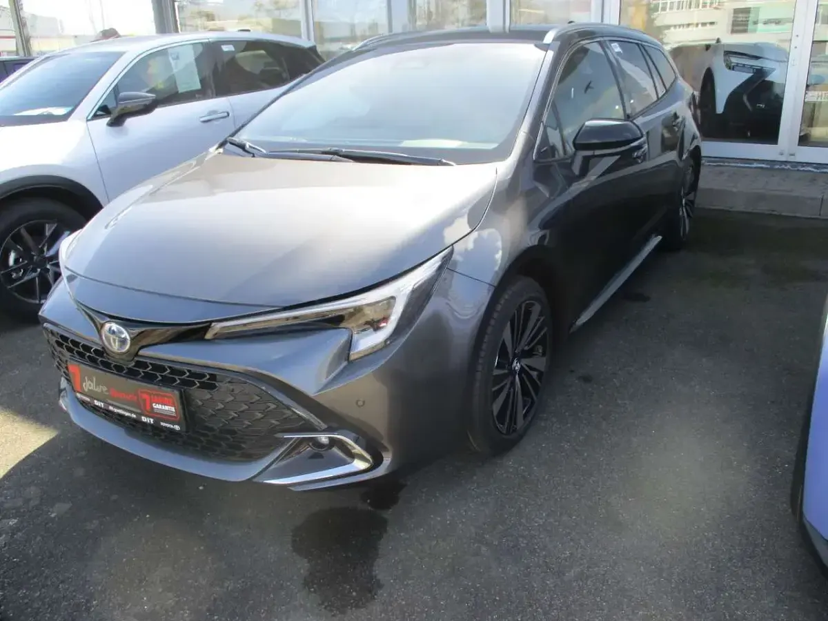 Ny Toyota Corolla 178 HK (130 kW) 2026 Grå Stationcar