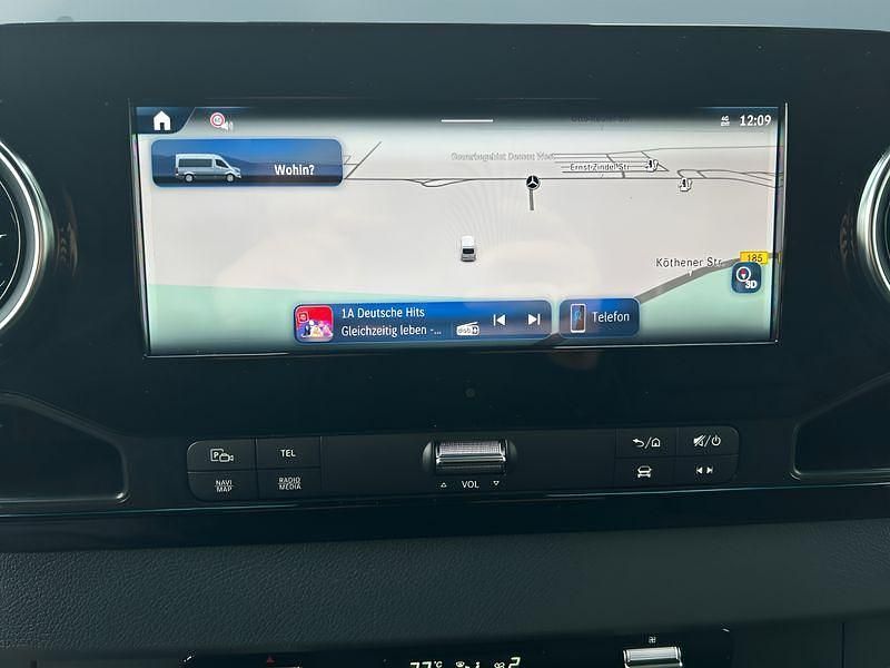 Neu Mercedes E-Sprinter 150 kW (204 PS) 2026 Schwarz Van