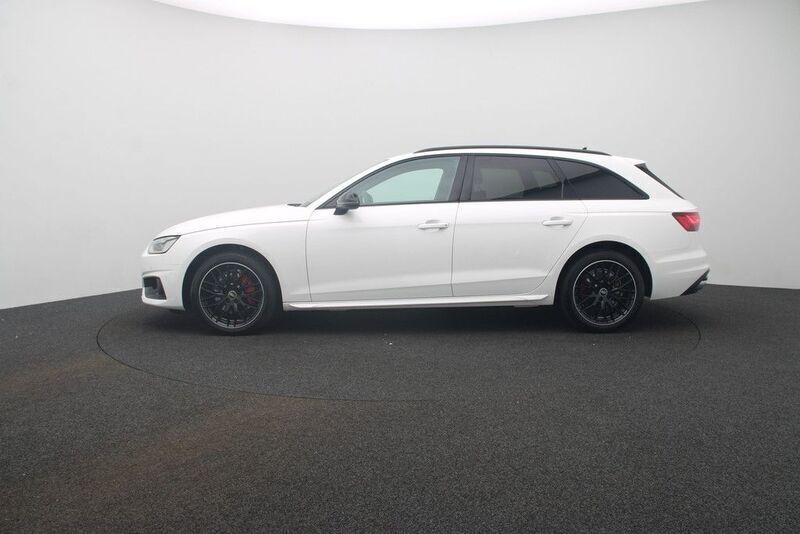 Gebraucht Audi A4 Ambiente 204 PS (150 kW) 2022 Ibisweiß Kombi