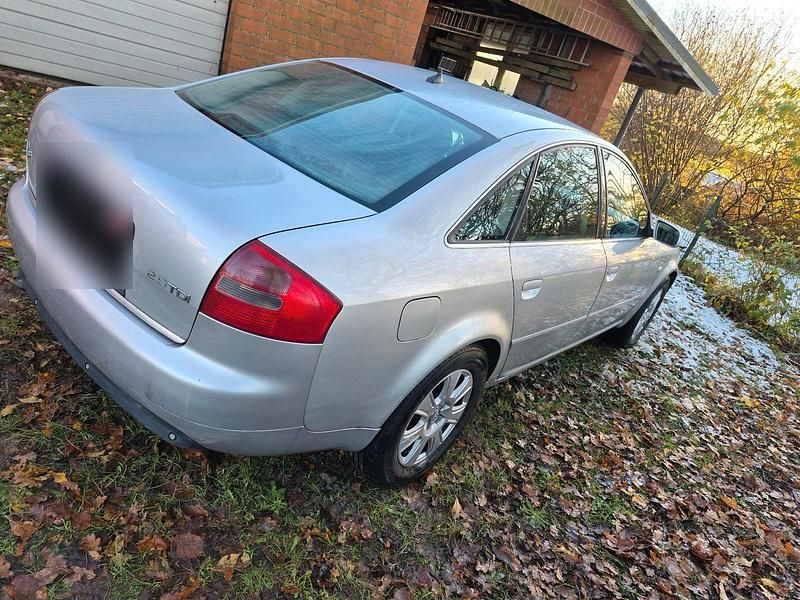 Second-hand Audi A6 163 CP (119 kW) 2004 Argintiu Berlinǎ