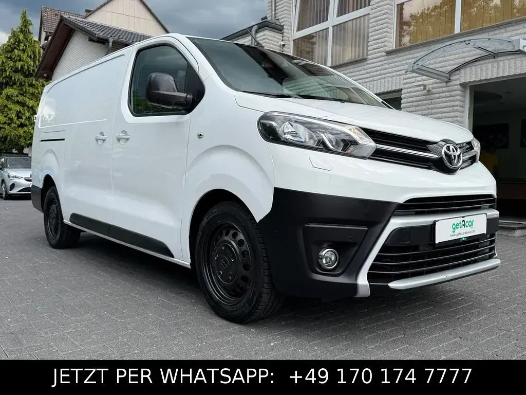 Gebraucht Toyota Proace 122 PS (89 kW) 2018 Weiß Van / Kleinbus