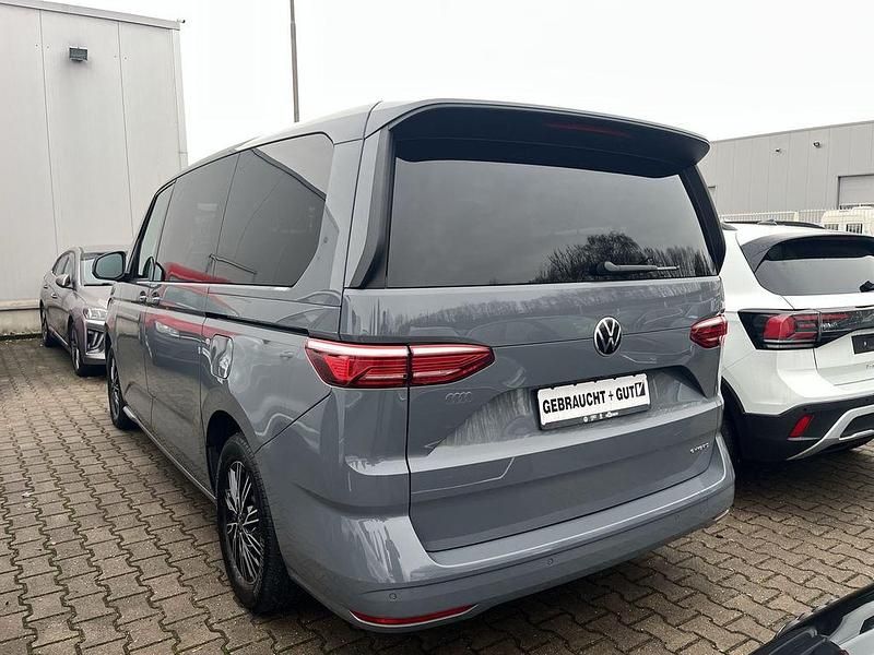 Gebraucht VW Multivan Life 218 PS (160 kW) 2022 Grau Van
