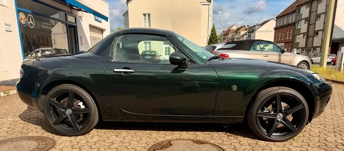 Gebraucht Mazda MX5 126 PS (92 kW) 2007 Grün Cabrio