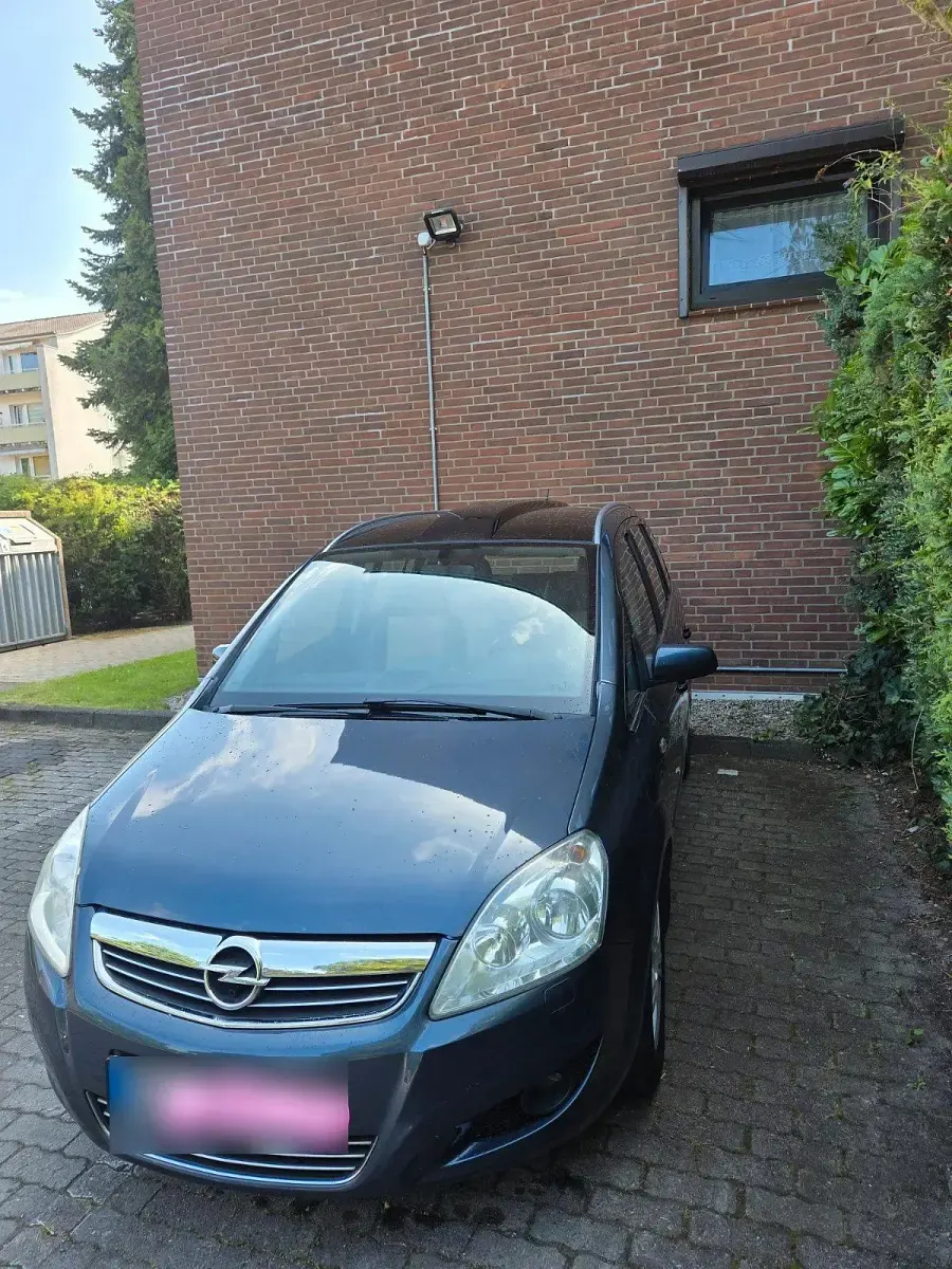 Gebraucht Opel Zafira 140 PS (102 kW) 2009 Grau Van / Kleinbus