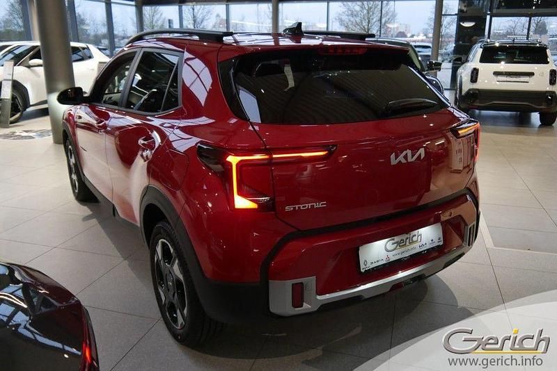 Gebraucht Kia Stonic Vision 101 PS (74 kW) 2026 Rot SUV