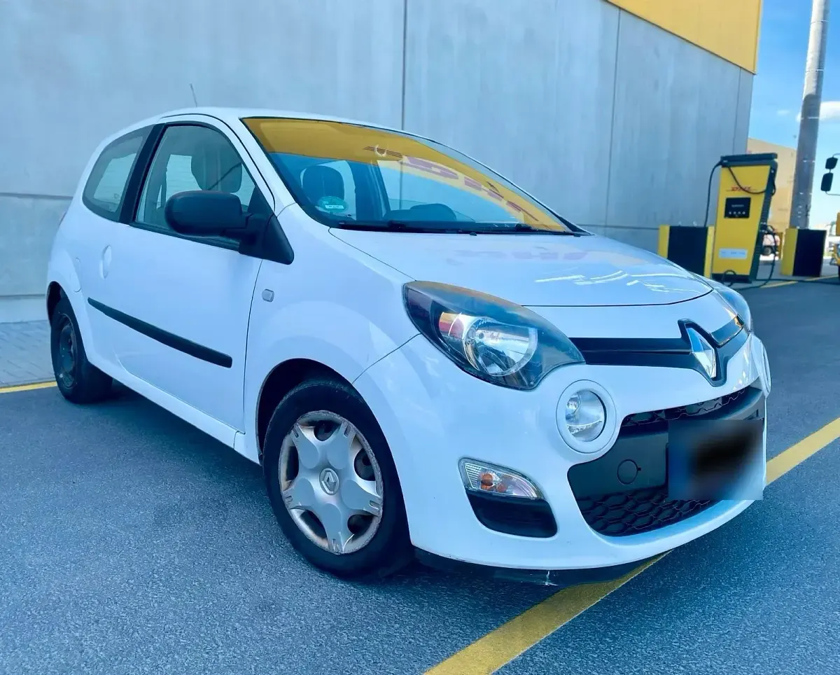 Second-hand Renault Twingo 71 CP (52 kW) 2014 Alb Hatchback