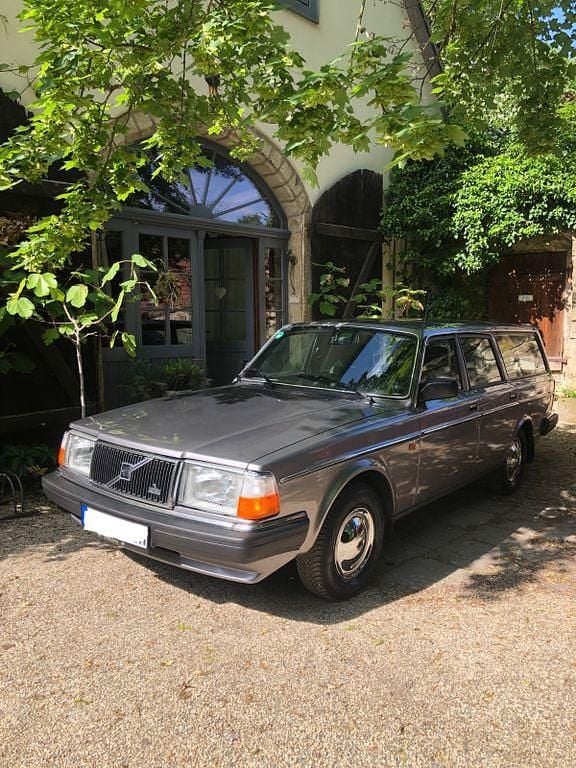 Gebraucht Volvo 245 113 PS (83 kW) 1988 Grau Kombi