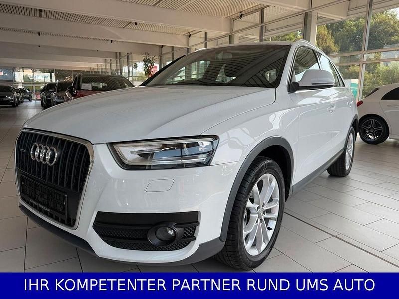 Weiß Gebraucht 2011 Audi Q3 Comfort SUV | 10.991 € (Fairer Preis) - Bild 1/4