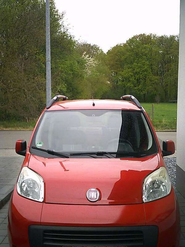 Rot Gebraucht 2011 Fiat Qubo Active Van / Kleinbus | 5.500 € (Fairer Preis) - Bild 1/4