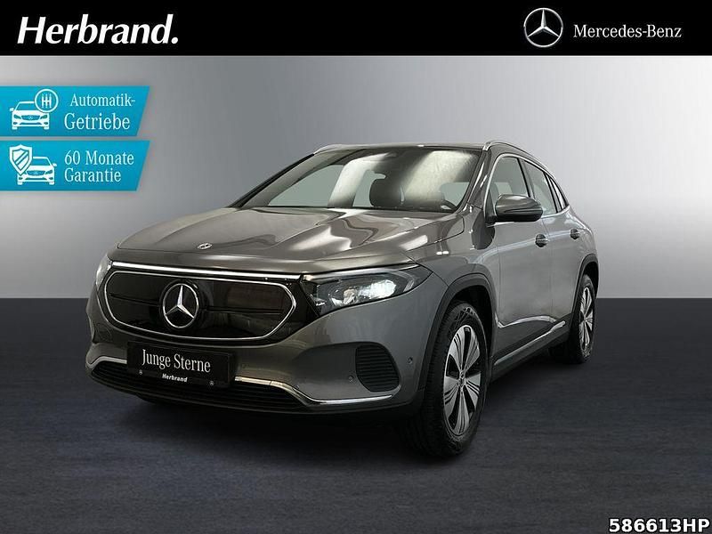 Metalliclack mountaingrau Gebraucht 2023 Mercedes EQA250 Progressive SUV | 28.890 € (Fairer Preis) - Bild 1/4