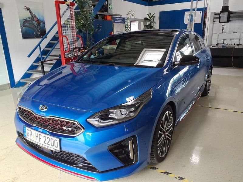 Blau Gebraucht 2021 Kia ProCeed Kleinwagen | 22.340 € (Fairer Preis) - Bild 1/4