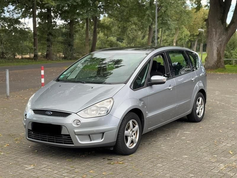 Silber Gebraucht 2006 Ford S-MAX S Van / Kleinbus | 1.700 € (Superpreis) - Bild 1/4