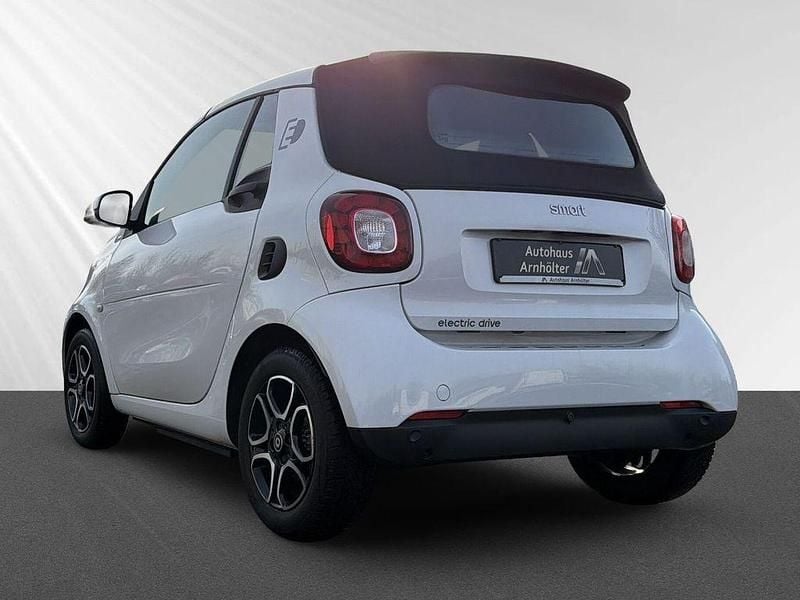 Gebraucht Smart ForTwo Electric Drive Passion 60 kW (82 PS) 2018 Tridionsicherheitszelle weiss Cabrio