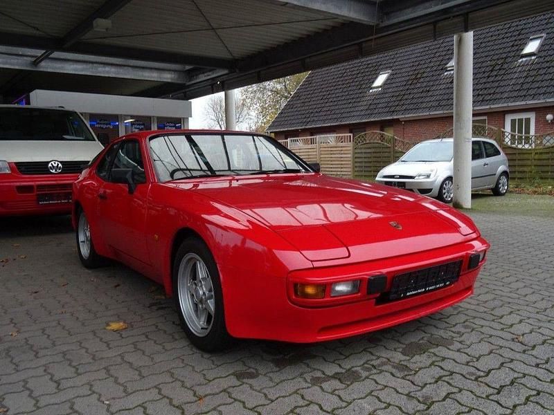 Gebraucht Porsche 944 163 PS (119 kW) 1982 Rot Coupé
