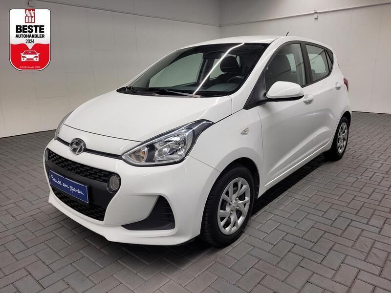 Weiß (weiss) Gebraucht 2020 Hyundai i10 Kleinwagen | 8.980 € (Fairer Preis) - Bild 1/4